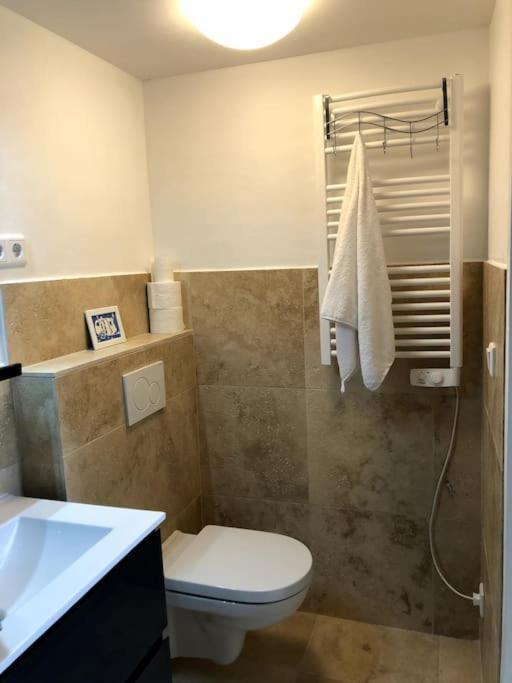 Prachtig Guesthouse Aan Het Water Almere Zewnętrze zdjęcie