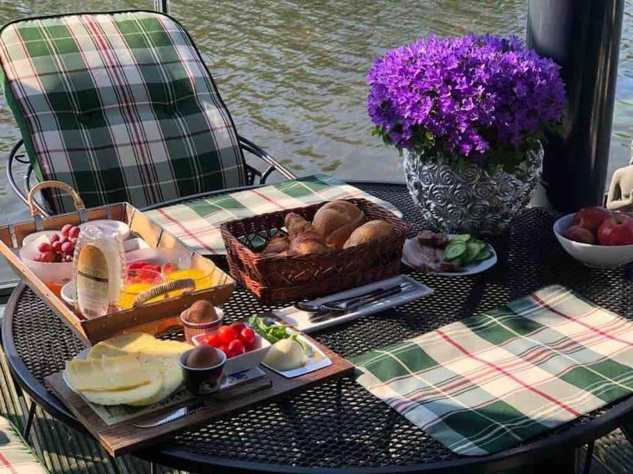 Prachtig Guesthouse Aan Het Water Almere Zewnętrze zdjęcie